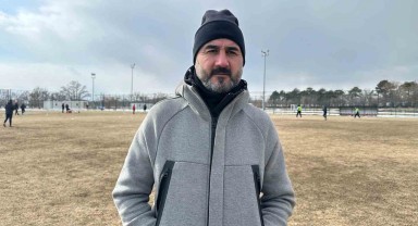 24Erzincanspor Teknik Direktörü Gökhan Ünal istifa etti