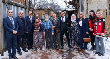 77 Yıllık Mutlu Evliliğin Sırrı: Uyum ve Anlayış