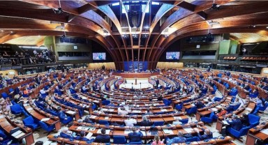 ABD ve AB Arasındaki Gümrük Vergileri Krizi
