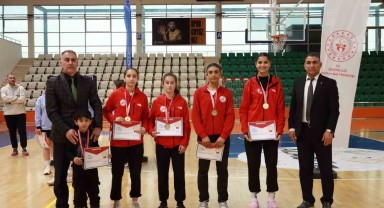 Ağrı Spor Lisesi Kız Basketbol Takımı Türkiye Finallerine Katılacak!