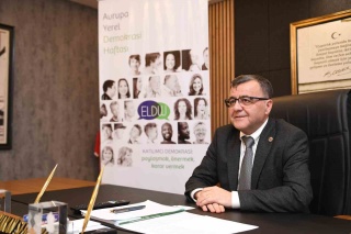 ALTIEYLÜL BELEDİYESİ FRANSA'DA YILIN PARTNER KURULUŞU ÖDÜLÜNÜ ALDI
