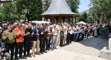 Amasya'da Bir Gazetecinin Ardından