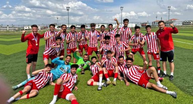 Atatürk Üniversitesi Futbol Takımı Süper Lige Yükseldi