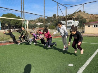 AYDIN'DA MİNİK ÖĞRENCİLERE SPOR SEVGİSİ AŞILANIYOR