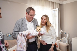 AYVALIK BELEDİYESİ'NDEN YENİ DOĞAN BEBEKLERE ÖZEL İLGİNÇ PROJE