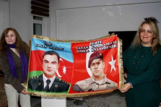AZERİ YAZAR GÜLSÜM ADİLQIZI ŞEHİT AİLELERİNİ ZİYARET ETTİ