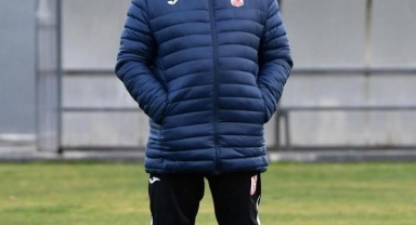 Balıkesirspor ve İsmail Ertekin Yolları Ayırdı