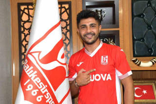 BALIKESİRSPOR'UN YENİ TRANSFERİ: MUHAMMED DEMİRCİ