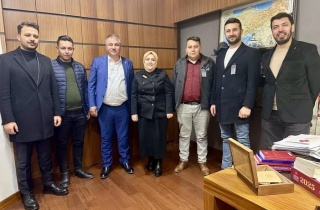 BEYAĞAÇ BELEDİYE BAŞKANI ANKARA'DA PROJELERİ KONUŞTU