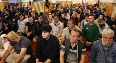 Bin Yıllık Miras: Sivas Ulu Cami’de Bayram Namazı