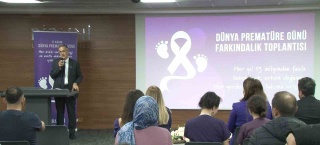 BİRUNİ ÜNİVERSİTESİ HASTANESİ’NDE DÜNYA PREMATÜRE GÜNÜ ETKİNLİĞİ