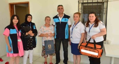 Bodrum Belediye'sinden Yalnız Yaşayan Yaşlılara Bayram Desteği