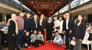 Bursa Büyükşehir Belediyesi Şehit Aileleri ve Gazileri Ağırladı