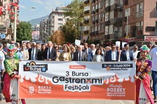 BURSA GASTRONOMİ FESTİVALİ BÜYÜK İLGİ GÖRÜYOR!