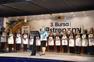 BURSA GASTRONOMİ FESTİVALİ KARACABEY’DE COŞKUYLA KUTLANDI