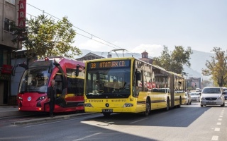 BURSA'DA TOPLU TAŞIMA ÜCRETLERİNE YÜZDE 30 ZAM YAPILDI