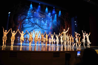 BURSALILAR, DÜNYACA ÜNLÜ ÖZBEKİSTAN DEVLET AKADEMİK BOLŞOY OPERA VE BALE TİYATROSU'YLA MÜZİK ŞÖLENİ YAŞADI