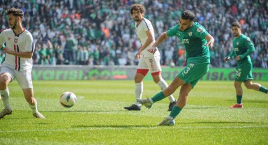 Bursaspor Silifke Belediyespor ile Berabere Kaldı