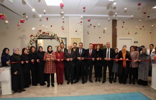 DARICA BELEDİYESİ AİLE DANIŞMANLIĞI MERKEZİ'Nİ HİZMETE AÇTI