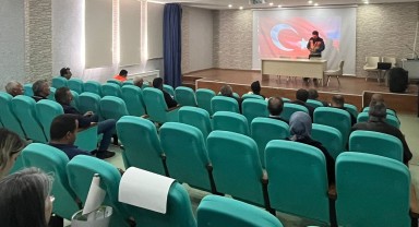Demirözü’nde Kurban Bayramı'na Hazırlık: Muhtarlara ve Çiftçilere Eğitim Verildi