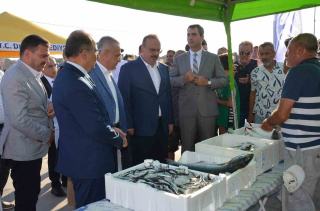DİDİM'DE BALIK AVLAMA SEZONU AÇILDI