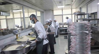 Diyarbakır Tatlıcıları Bayram Öncesi Yoğun Mesai İçinde