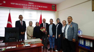 DÜZCE BELEDİYESİ GAZİLER GÜNÜ'NDE DERNEKLERİ ZİYARET ETTİ