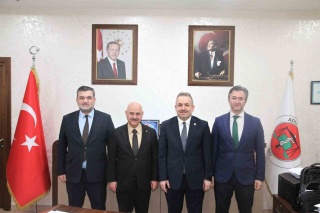 DÜZCE ÜNİVERSİTESİ TIP FAKÜLTESİ ÖĞRENCİLERİNE YENİ EĞİTİM FIRSATLARI SUNULUYOR