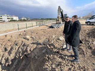 EDREMİT ÇAYI'NDA YENİ KÖPRÜ İNŞAATI BAŞLADI