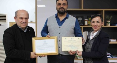 Edremit Ticaret Odası Üyesi Uluslararası Zeytinyağı Eğitiminde Başarılıydı