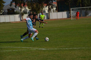 EFELER 09 SPOR KULÜBÜ, SEZONA GALİBİYETLE BAŞLADI