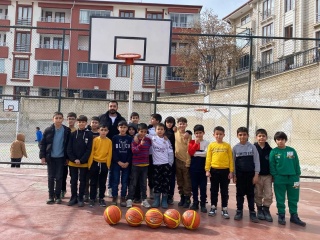 ELAZIĞ BASKETBOL GELİŞİM 23 SPOR KULÜBÜ ÖĞRENCİLERE BASKETBOL TARAMASI YAPACAK