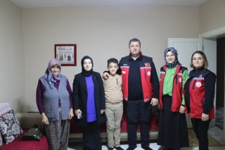 ERZİNCAN VALİ YARDIMCISI VE İL MÜDÜRÜ ULU ÇINARI ZİYARET ETTİ