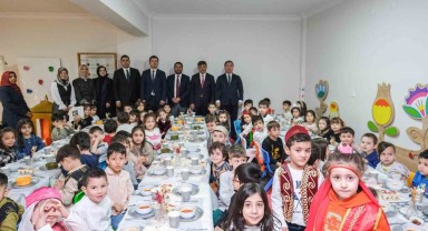 Erzincan’da Minik Öğrencilerin Tekne Orucu Etkinliği