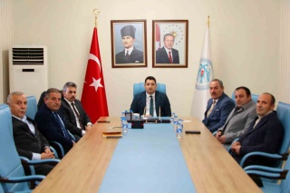 ERZİNCAN'DA TOPLU TAŞIMA VE ÖĞRENCİ SERVİSLERİ İLE İLGİLİ TOPLANTI DÜZENLENDİ