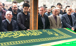 ERZURUM’UN SEVİLEN İŞ İNSANI GÜNDOĞAN ORAL’IN CENAZE TÖRENİ