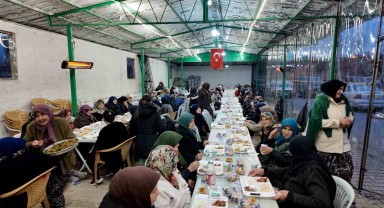 Eskişehir Seyitgazi ilçesindeki Kümbet Mahallesi’nde Geleneksel İftar Buluşmaları