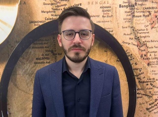 EVLİLİKTE KÖK AİLELERE KARŞI SORUMLULUKLAR ÖNEMLİ