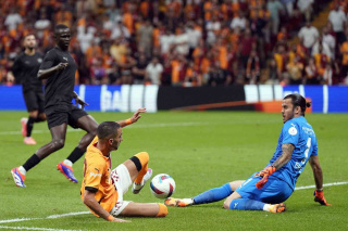 GALATASARAY HATAYSPOR MAÇI İLK YARI ÖZETİ