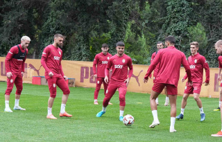 GALATASARAY, UEFA AVRUPA LİGİ'NDE FC RFS MAÇI İÇİN HAZIRLIKLARINI SÜRDÜRDÜ