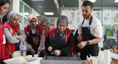 Gençler Balıkesir'de Doğaya Katkı Sağladı