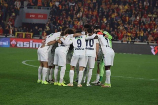 GÖZTEPE KASIMPAŞA MAÇINDA TİJANİC'İN GOLÜYLE 1-0 ÖNE GEÇTİ