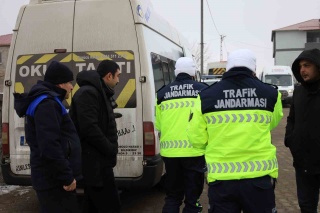 GÜROYMAK İLÇESİNDE ÖĞRENCİ SERVİSLERİ DENETLENDİ