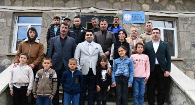 Hayırsever İş İnsanının Katkısıyla Şenkaya'daki İlkokul Yenilendi
