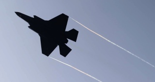 JAPONYA’DA F-35 SAVAŞ UÇAKLARI ACİL İNİŞ YAPTI
