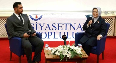 Kadınların Siyasetteki Yeri Paneli