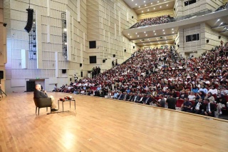 KAYSERİ KİTAP FUARINDA İLBER ORTAYLI SÖYLEŞİSİ