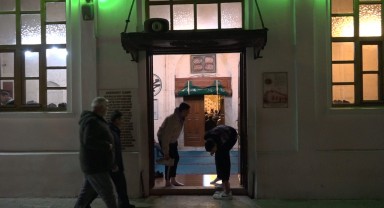 Kırklareli’nde Vatandaşlar Ramazan Ayına Coşkuyla Başladı