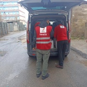 KIZILAY MUŞ ŞUBE BAŞKANLIĞI KIŞ YARDIMLARINA DEVAM EDİYOR