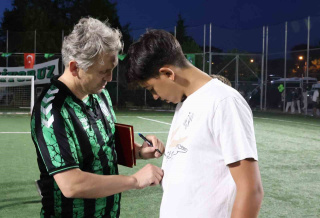 KOCAELİSPOR DEPREM ANMA ETKİNLİĞİ